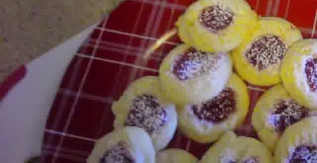 Thumbprint jam cookies shown in Bob's video